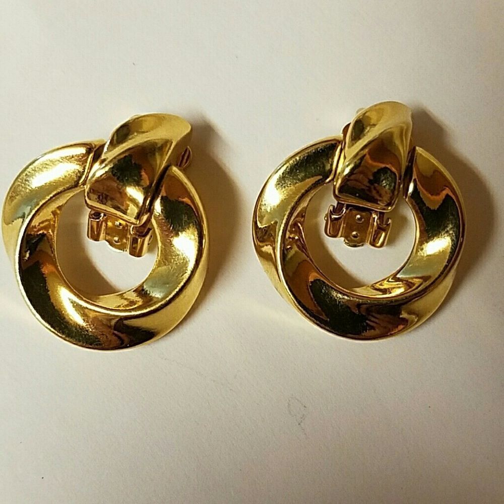 VTG, Earrings Tone Gold